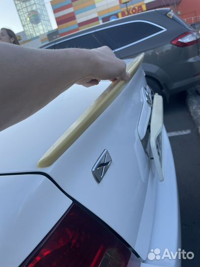 Лип спойлер Toyota Corolla 120