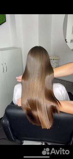 Кератиновое выпрямление волос