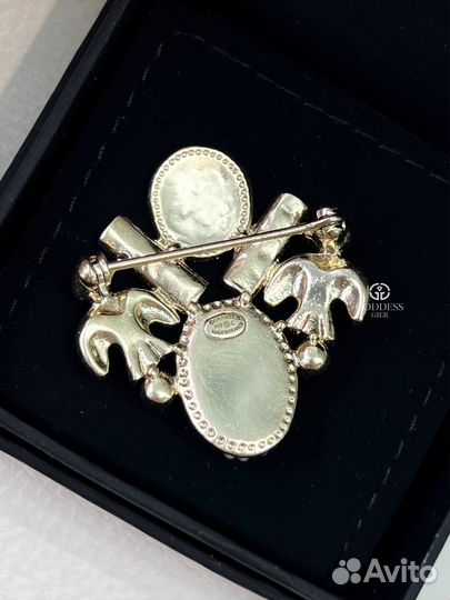 Бусы и серьги chanel