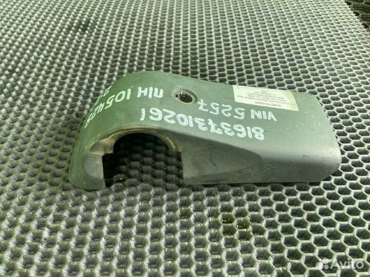 Крышка крепления кронштейна зеркала MAN TGA