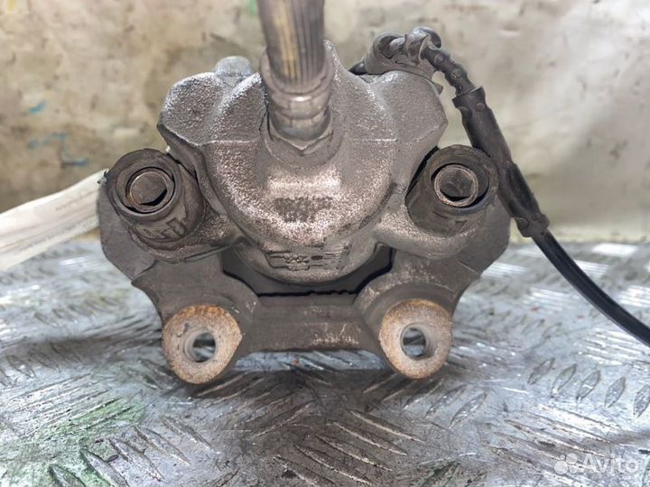 Суппорт тормозной задний правый Bmw 3-Series F30