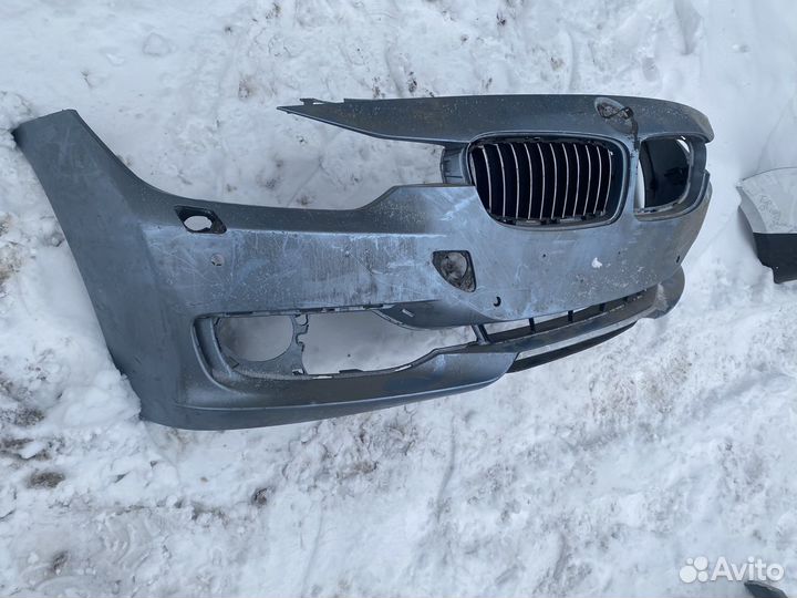 Передний бампер на BMW F30 S