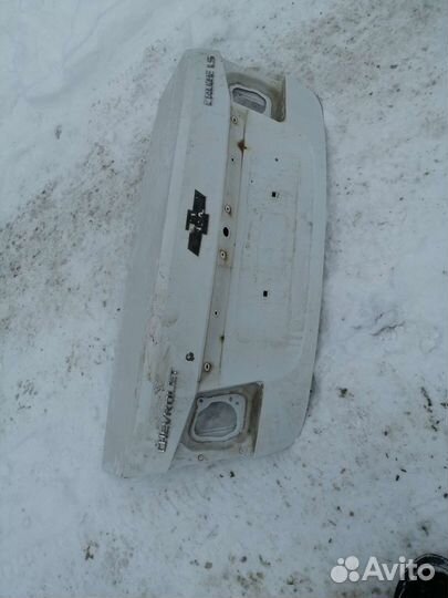 Chevrolet Cruze крышка багажника