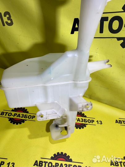 Бачок омывателя Kia Rio 3 QB G4FC 2015