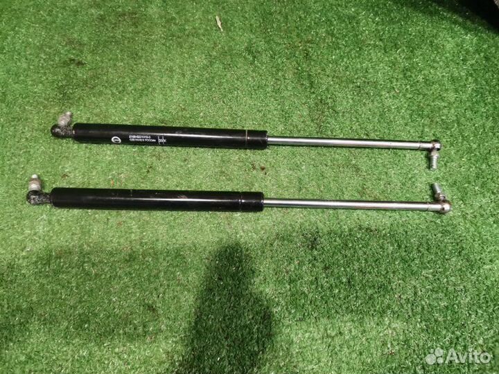 Амортизатор крышки багажника Ваз 210740 2010