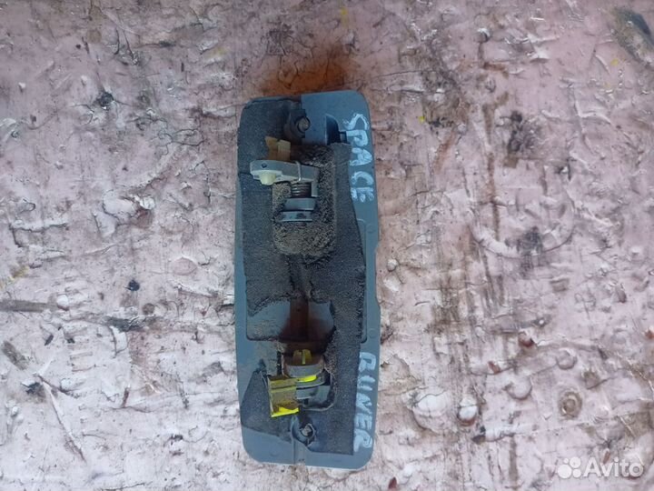 Ручка двери внутренняя Mitsubishi Space runner