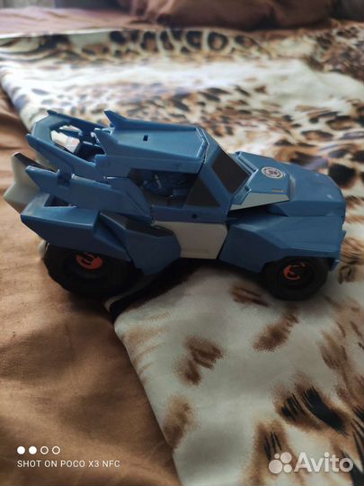 Игрушка робот трансформер