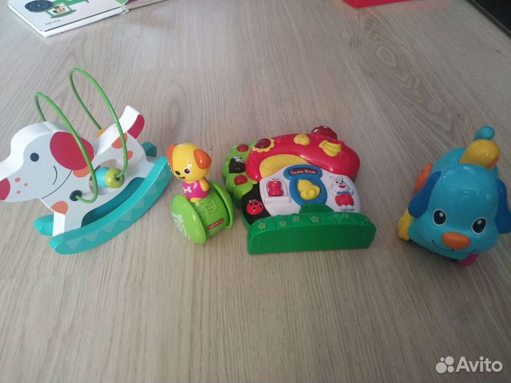 Развивающие игрушки от 0 месяцев