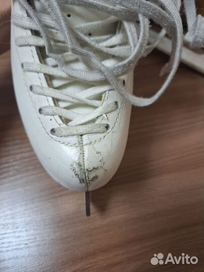 Фигурные коньки edea 245