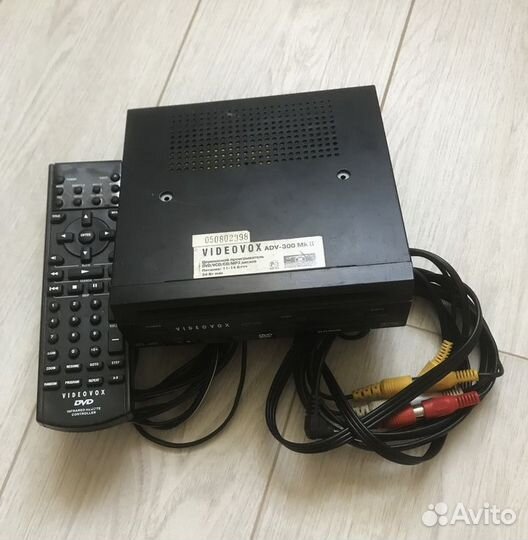 Переносной проигрыватель DVD