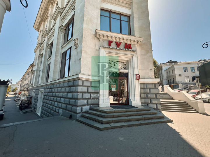 Торгово-офисное помещение 50,6 м² на первой линии