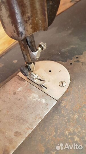 Старинная швейная машинка зингер 1908