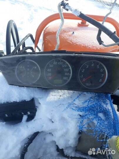 Nissan primera р12 крышка багажника