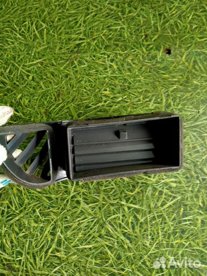 Дефлектор воздушный правый Хайма 7 2.0л 2013г