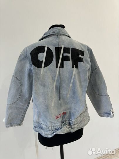 Куртка джинсовая