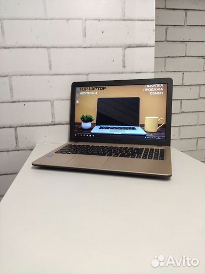 Игровой ноутбук Asus i3/GT920M\8Gb озу