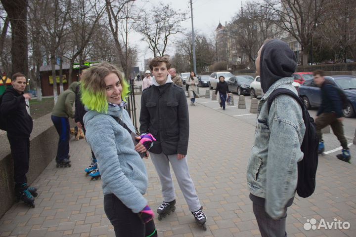 Инструктор (тренер) по роликам