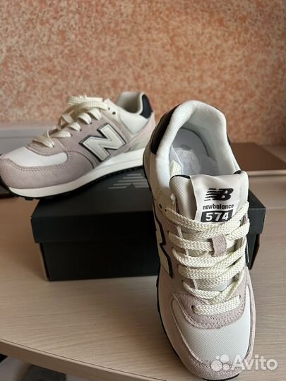 Кроссовки женские New Balance 38 размер