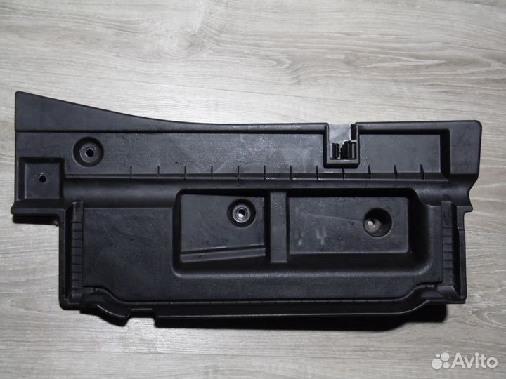 Декоративные элементы багажника Рендж Ровер l322