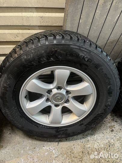 Продам диски с шинами на land cruiser prado