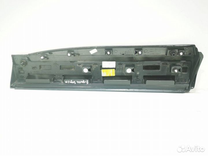 Молдинг двери задней левой Jaguar F-Pace 2020