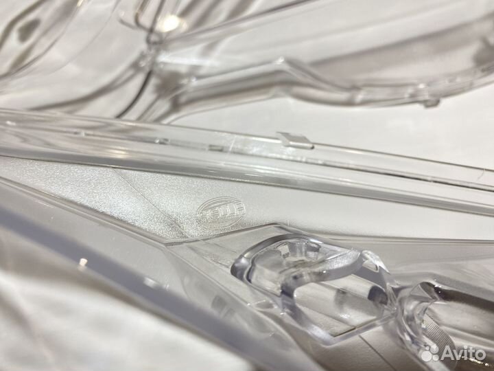 Стекла фар Mercedes W212 дорестайлинг