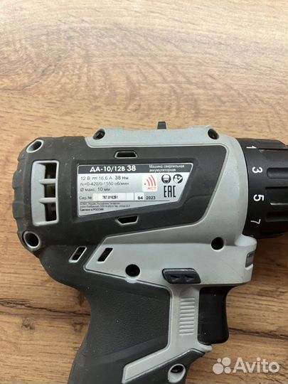 Шуруповерт интерскол безщеточный