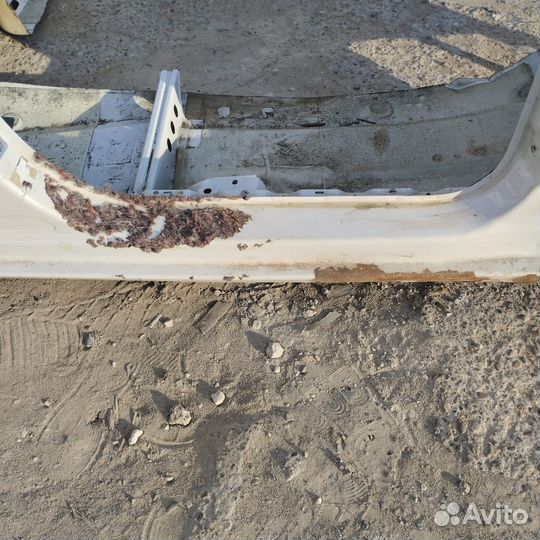 Правый порог Skoda Fabia 2