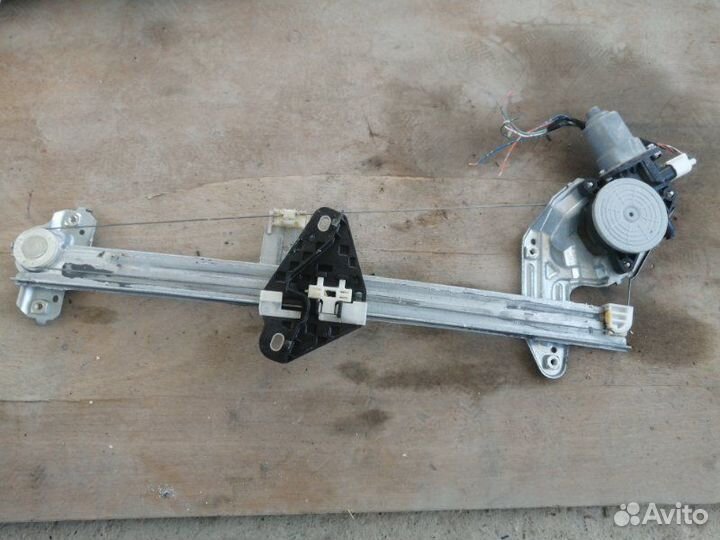 Стеклоподъемник передний правый Honda Fit GE6