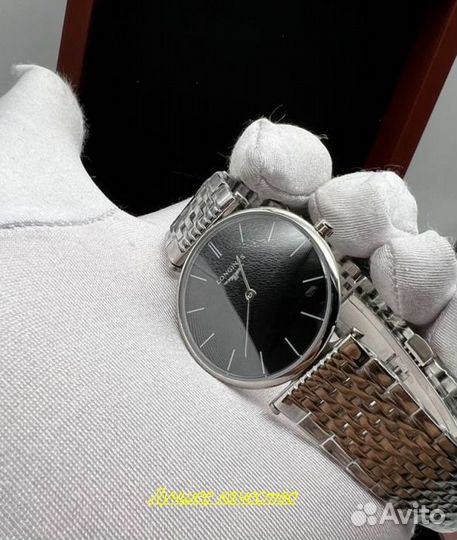 Женские кварцевые часы Longines