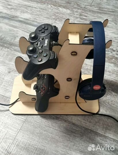 Подставка под наушники и гейпады