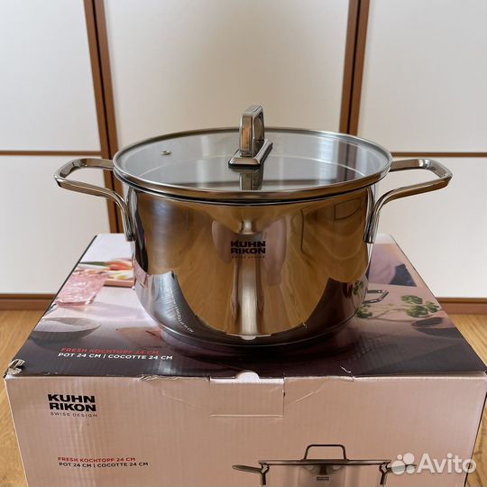 Кастрюля из нержавейки новая