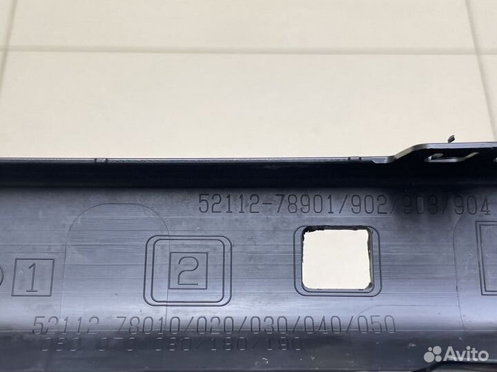 Решетка переднего бампера Lexus NX