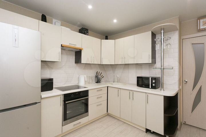 1-к. квартира, 44 м², 2/10 эт.