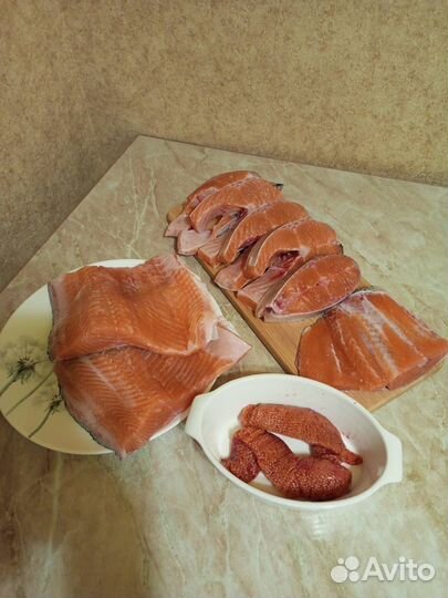 Форель охлажденная, икористая