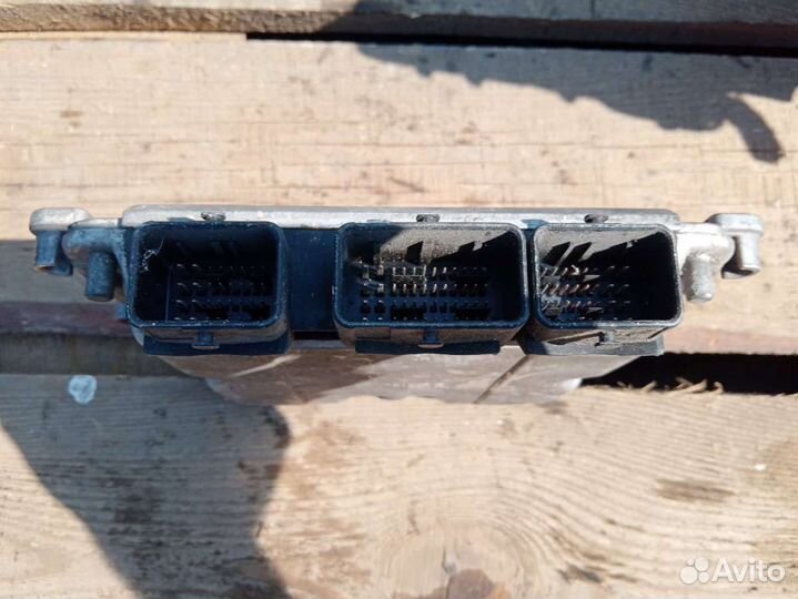 Блок управления двигателем Fiat Scudo 1 9643527180,0281010591