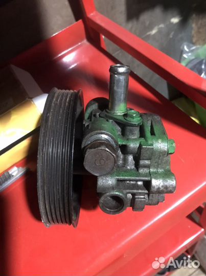 Насос гидроусилителя Mitsubishi Outlander 2.4 2.0