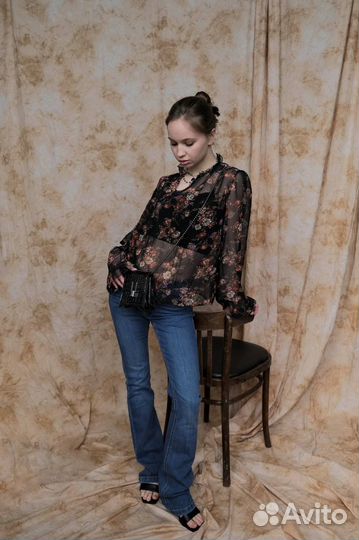 Джинсы клеш женские