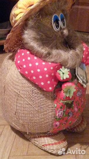 Домовой ручной работы большой