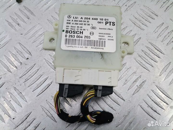 Блок управления парктрониками Mercedes-Benz