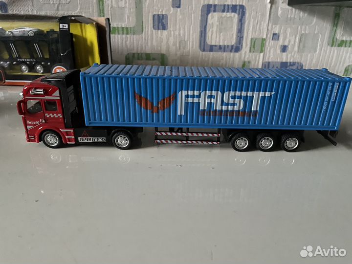 Игрушка машина