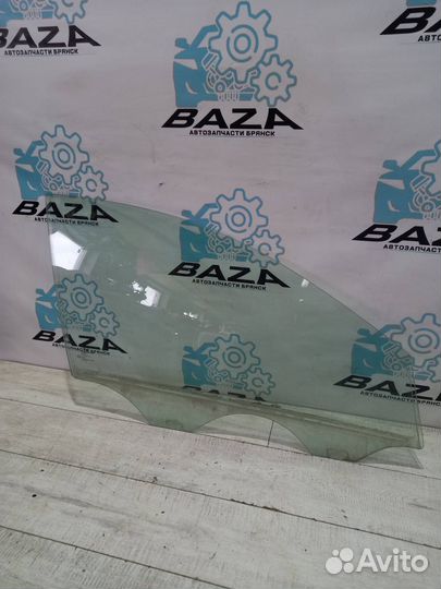 Стекло передней правой двери Kia Ceed 1