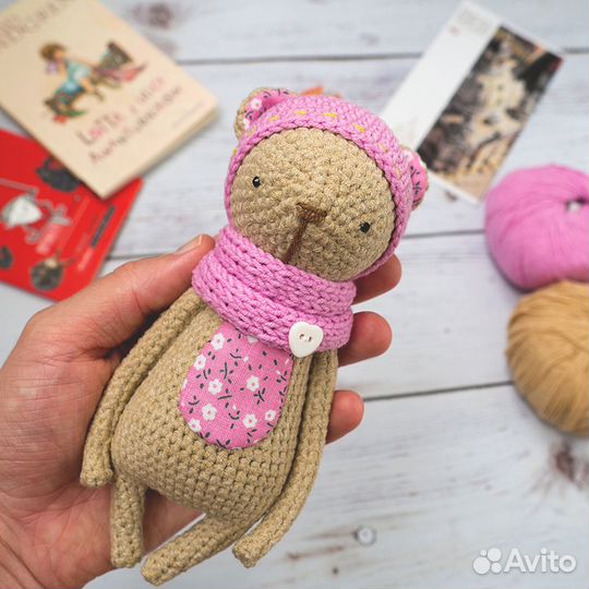 Интерьерная вязанная игрушка ручной работы