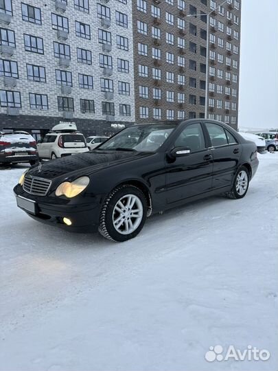 Mercedes-Benz C-класс 2.2 AT, 2004, 268 000 км