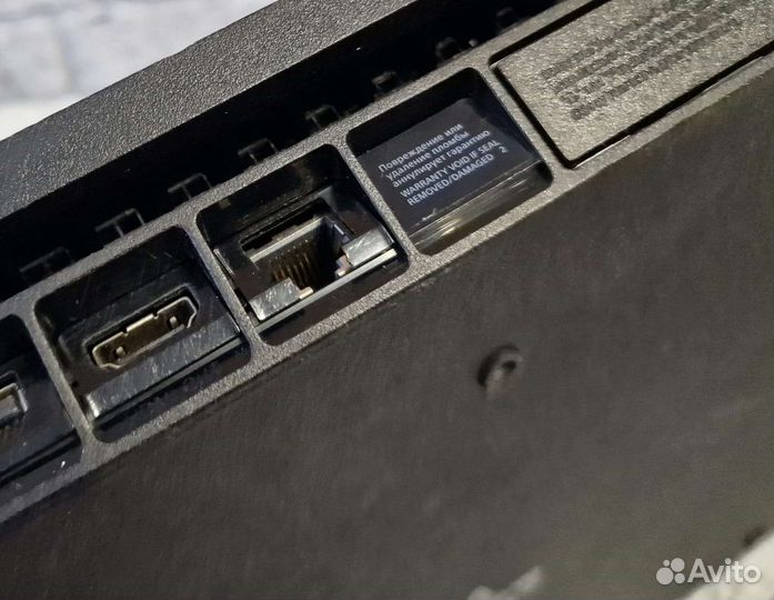 Sony playstation 4 slim 1тб -2208В с играми