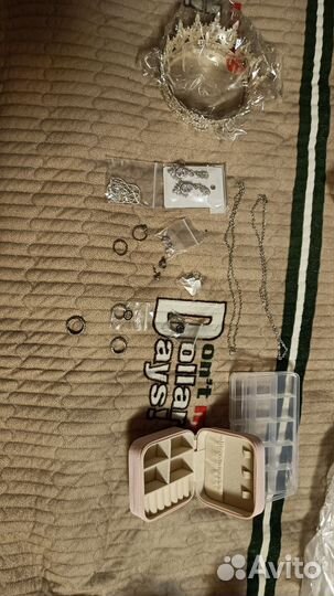 Кольца,серьги,тиара,органайзер для украшений 2шт