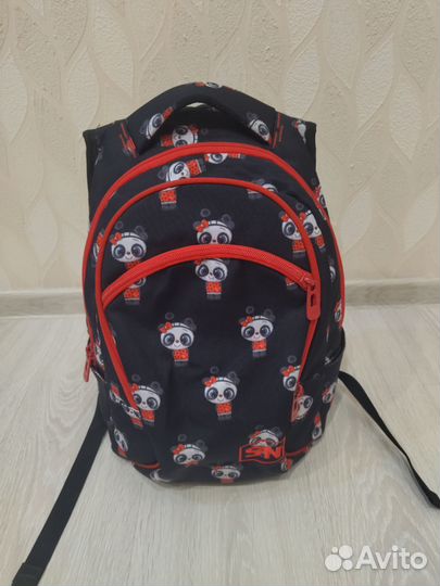 Рюкзак школьный