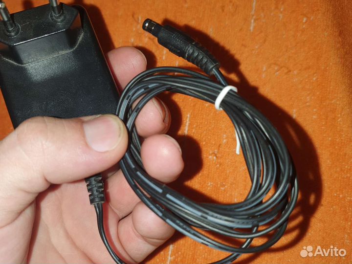 Блок питания 12v 1.5А