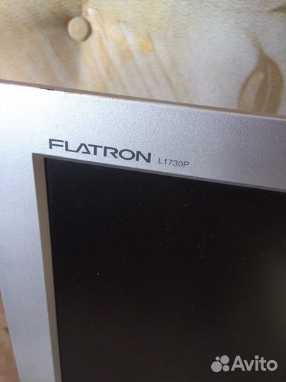 Монитор LG flatron L1730P