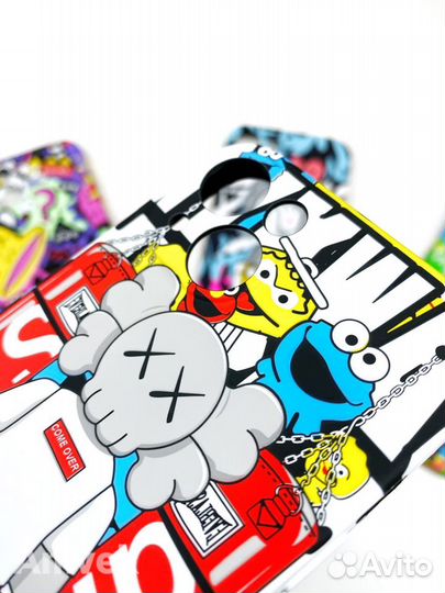 Чехол на iPhone 13 